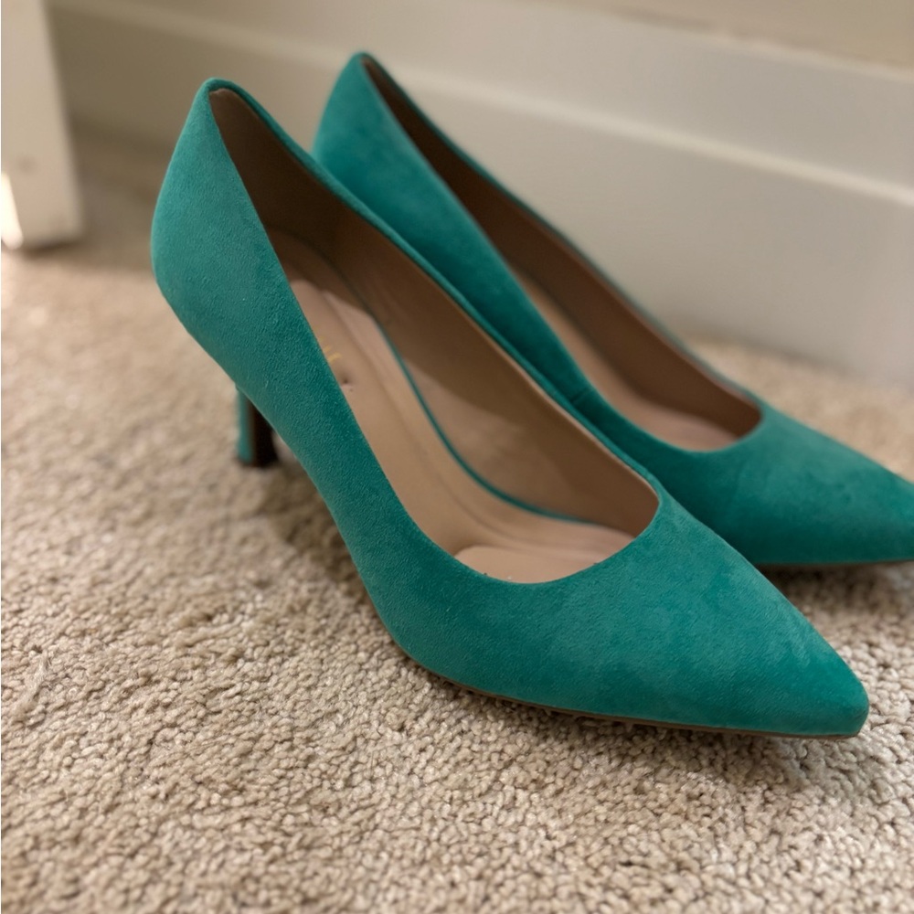 Kelly & Katie Teal Heels